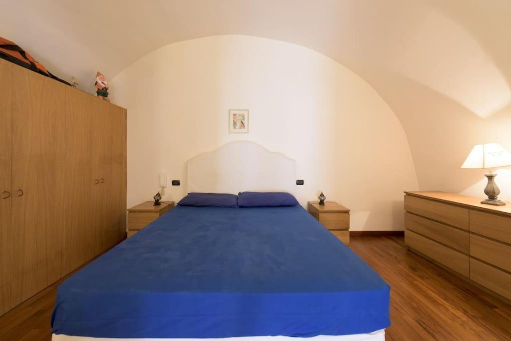 Traditional Apartment In Old City Bari Exterior foto